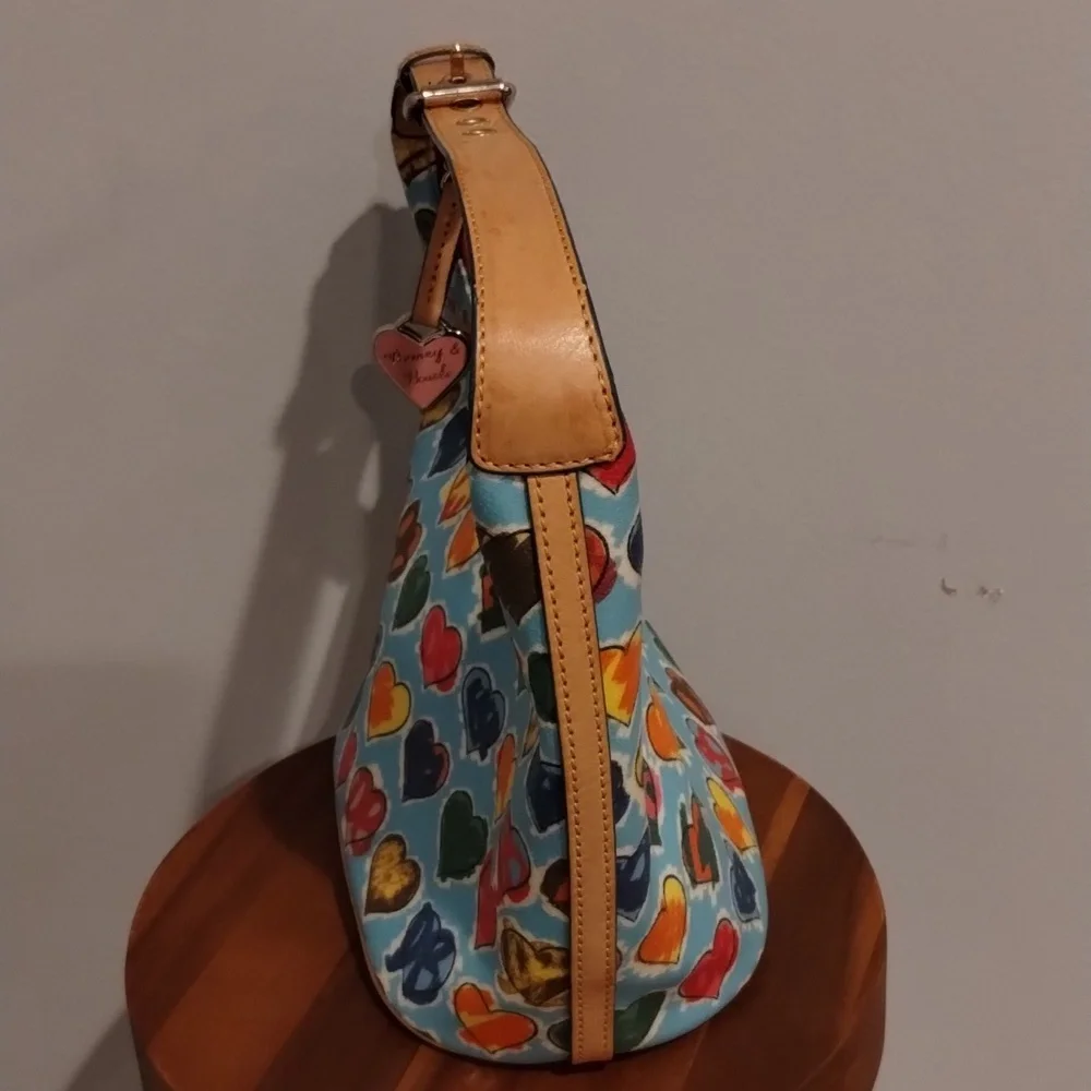 Dooney & Bourke Heart Hobo Vintage Coated Canvas Multi Color Bag And Zipper GUC - Picture 15 of 16